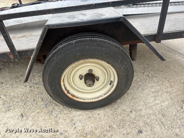 image for item ET1687 1984 Go-Getter AZGGT tilt deck utility trailer