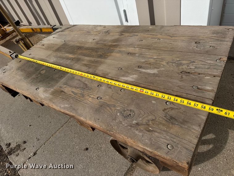 image for item ET1688 Engine hoist