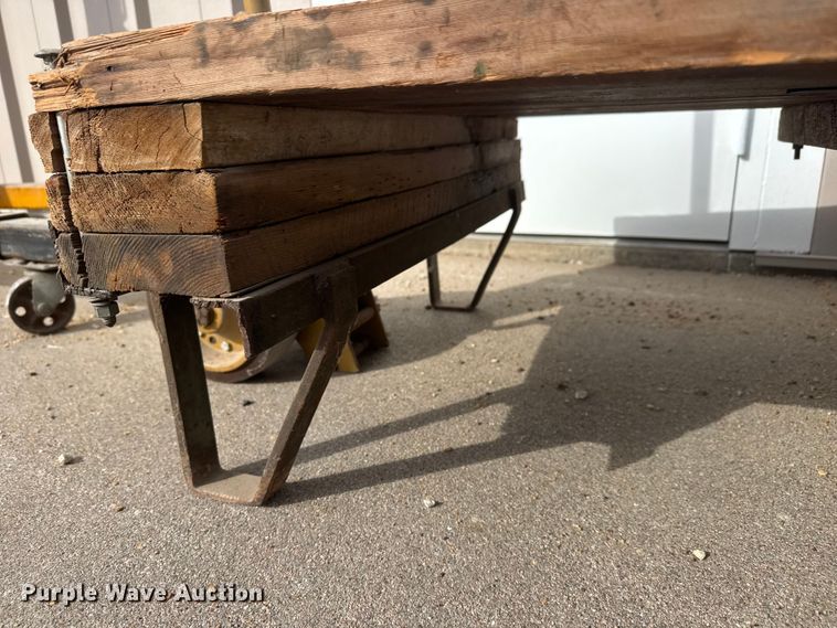 image for item ET1688 Engine hoist