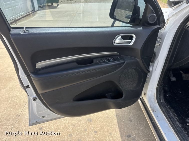 image for item ET1689 2020 Dodge Durango SSV SUV