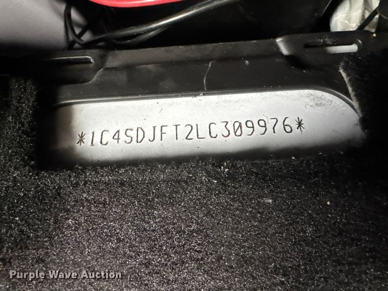 image for item ET1695 2020 Dodge Durango SSV SUV