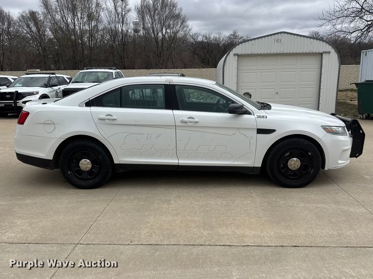image for item ET1696 2015 Ford Taurus Police Interceptor 