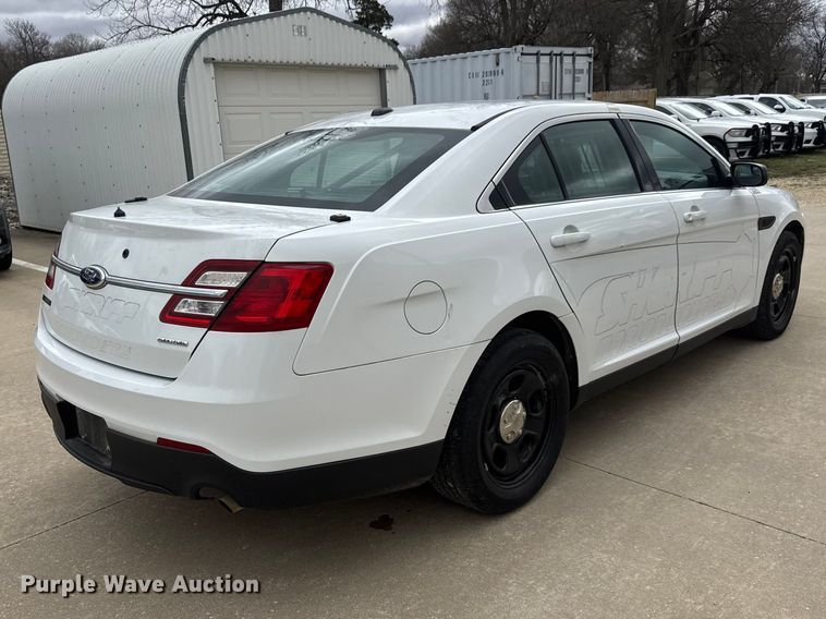image for item ET1696 2015 Ford Taurus Police Interceptor 