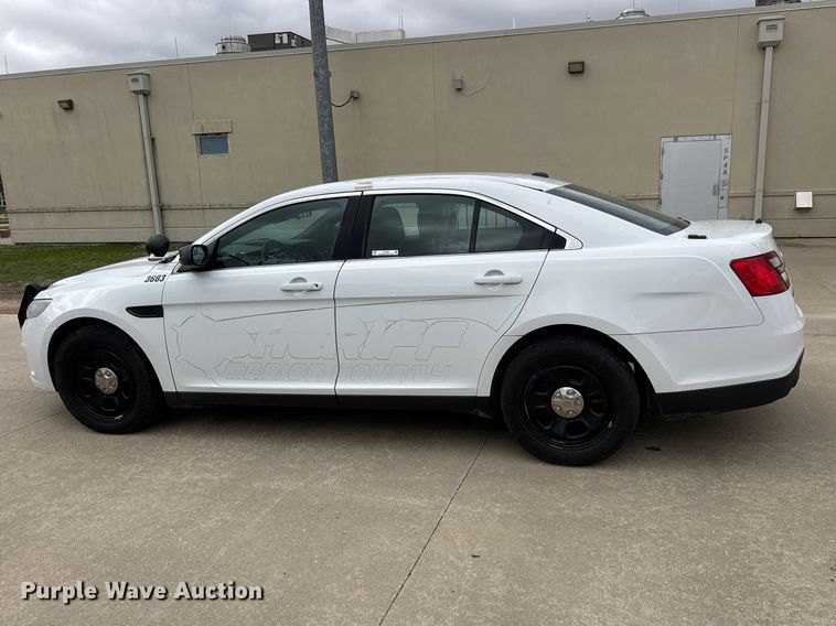 image for item ET1696 2015 Ford Taurus Police Interceptor 