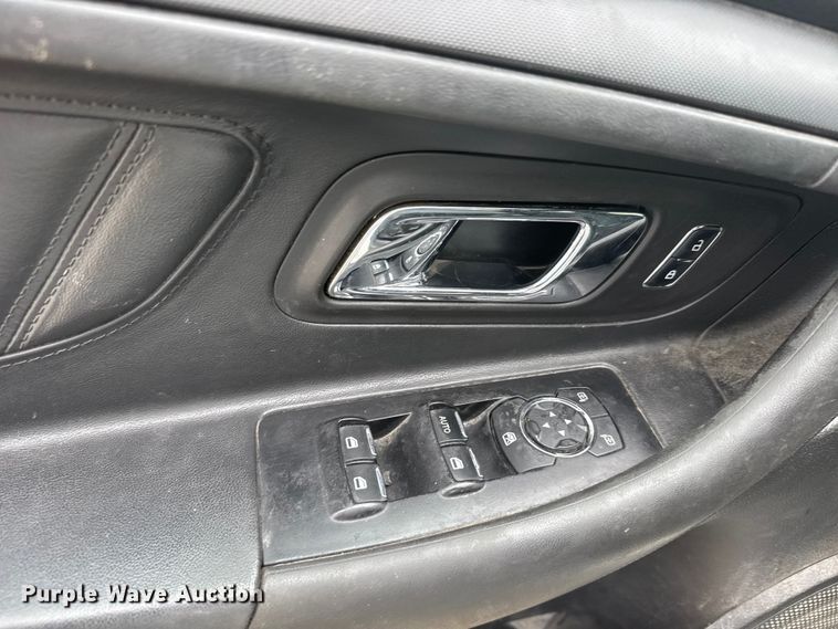 image for item ET1696 2015 Ford Taurus Police Interceptor 