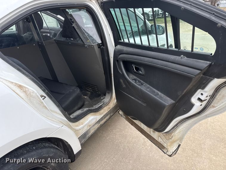 image for item ET1696 2015 Ford Taurus Police Interceptor 