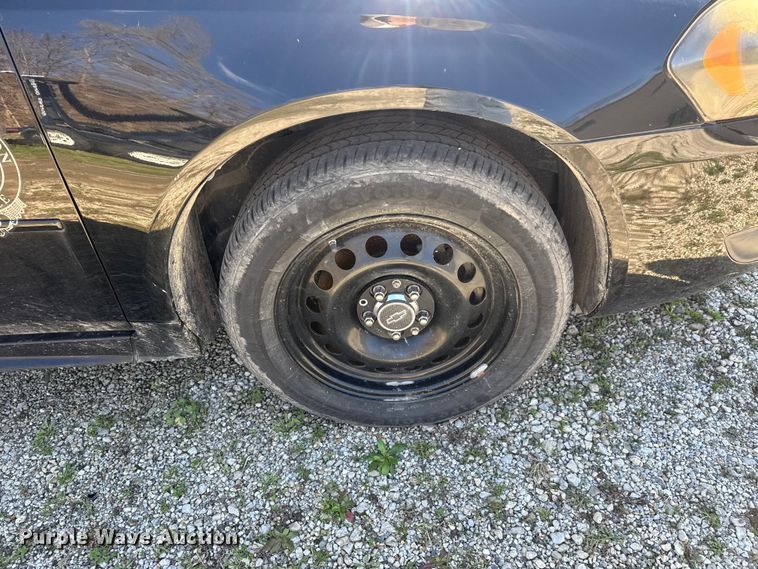 image for item ET1697 2012 Chevrolet Impala Police Cruiser 