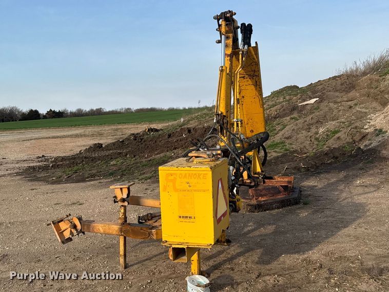 image for item ET1708 Roanoke G195-B Bush Axe side boom rotary mower