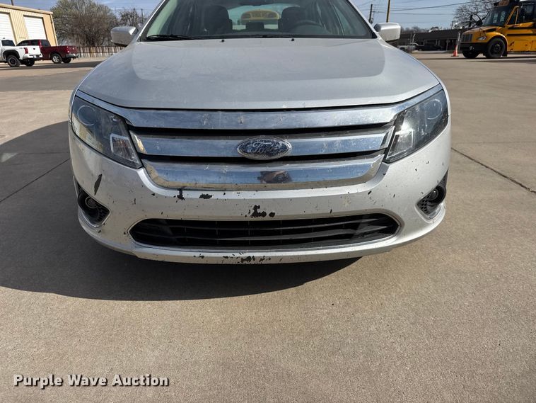 image for item ET1715 2010 Ford Fusion 