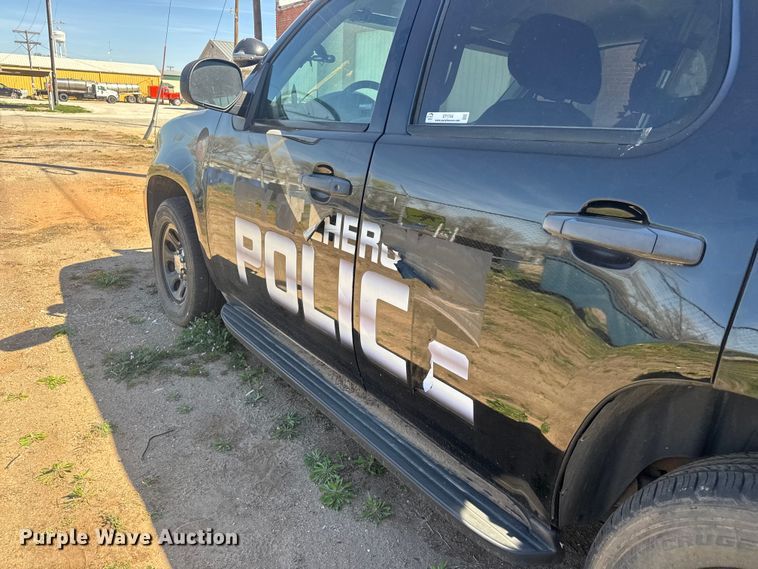 image for item ET1744 2013 Chevrolet Tahoe Police SUV