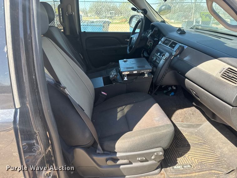 image for item ET1744 2013 Chevrolet Tahoe Police SUV