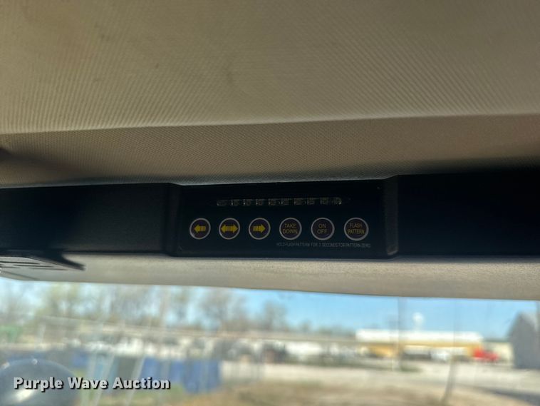 image for item ET1744 2013 Chevrolet Tahoe Police SUV