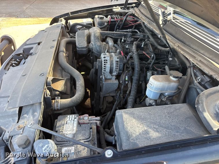 image for item ET1744 2013 Chevrolet Tahoe Police SUV