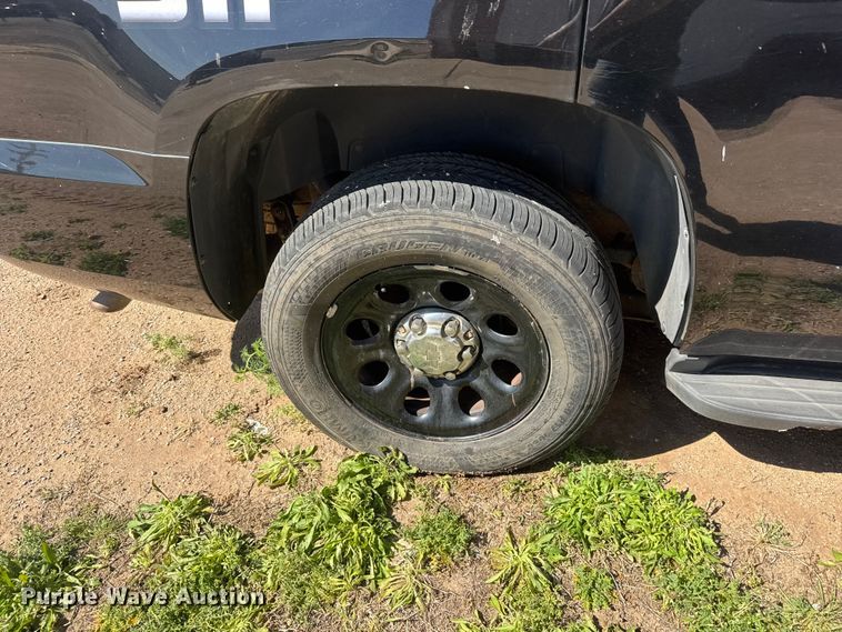 image for item ET1744 2013 Chevrolet Tahoe Police SUV