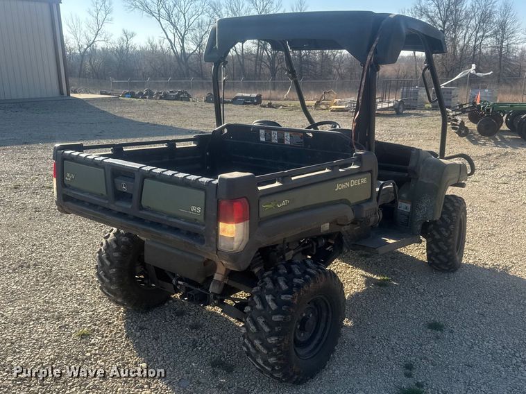 image for item ET1795 2012 John Deere Gator 825 utility vehicle