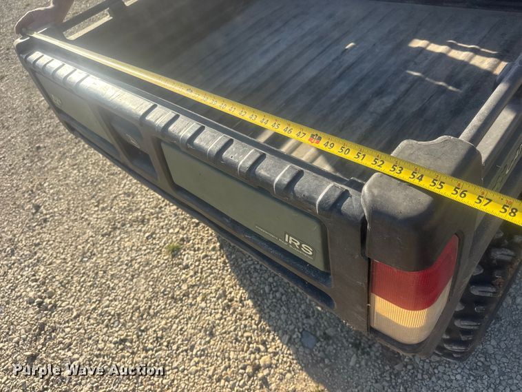 image for item ET1795 2012 John Deere Gator 825 utility vehicle