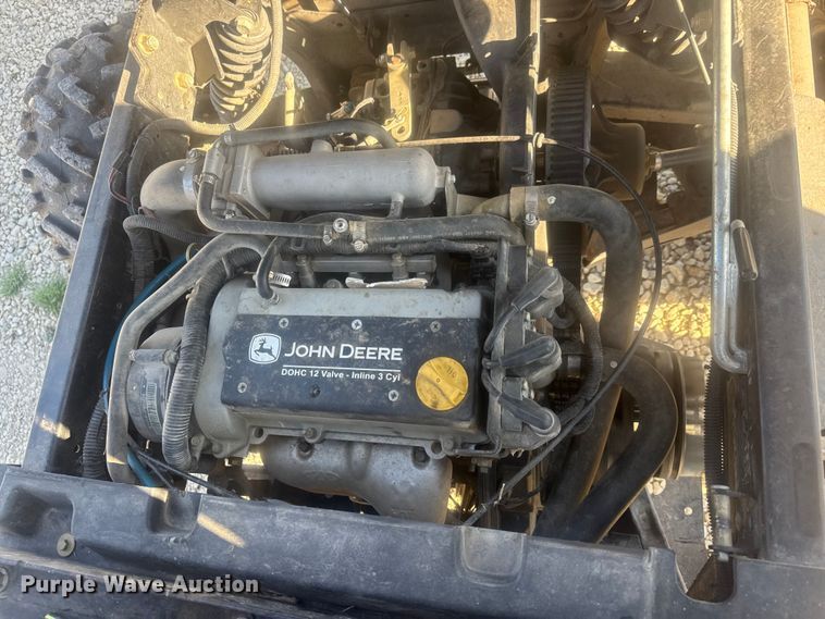 image for item ET1795 2012 John Deere Gator 825 utility vehicle