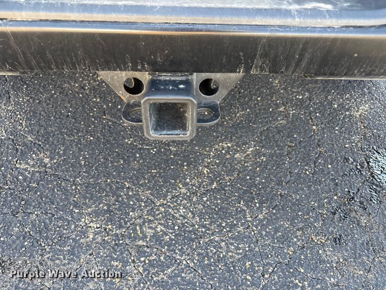 image for item EU4996 2021 Chevrolet Silverado 1500 Crew Cab pickup truck