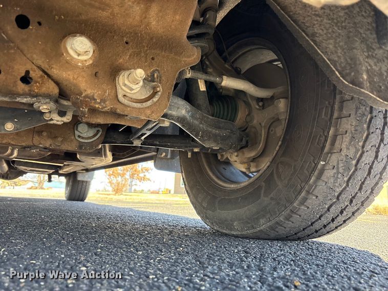 image for item EU4996 2021 Chevrolet Silverado 1500 Crew Cab pickup truck