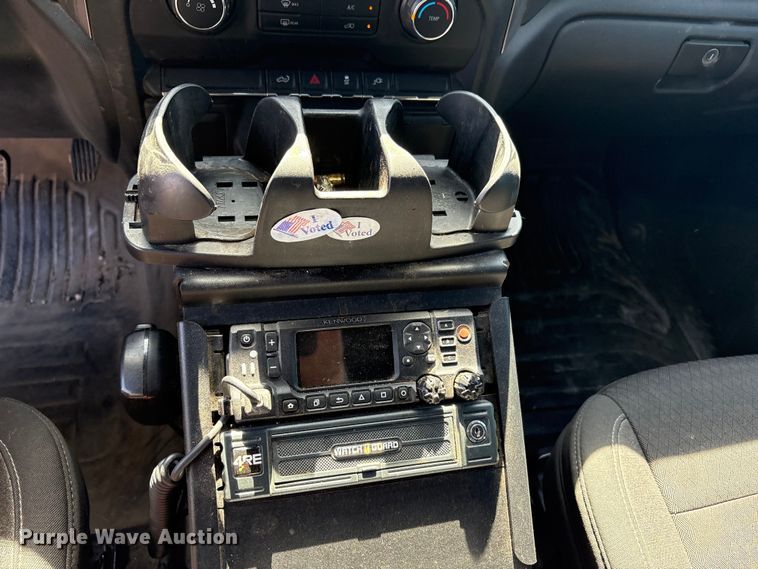 image for item EU4996 2021 Chevrolet Silverado 1500 Crew Cab pickup truck