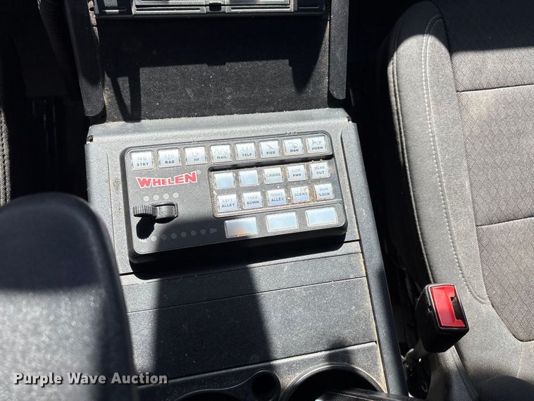 image for item EU4996 2021 Chevrolet Silverado 1500 Crew Cab pickup truck