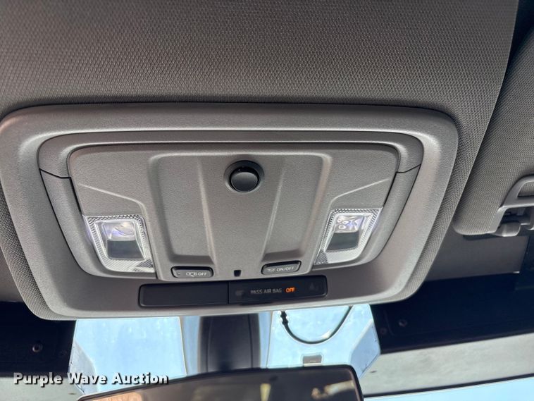 image for item EU4996 2021 Chevrolet Silverado 1500 Crew Cab pickup truck