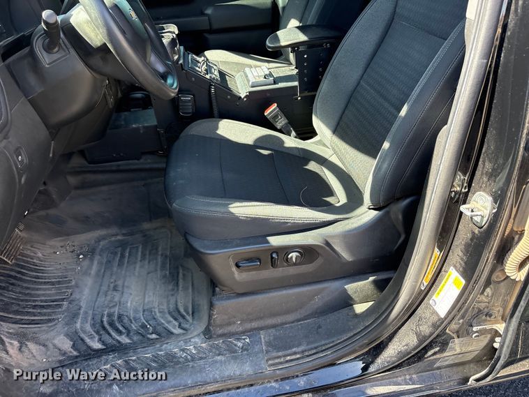 image for item EU4996 2021 Chevrolet Silverado 1500 Crew Cab pickup truck