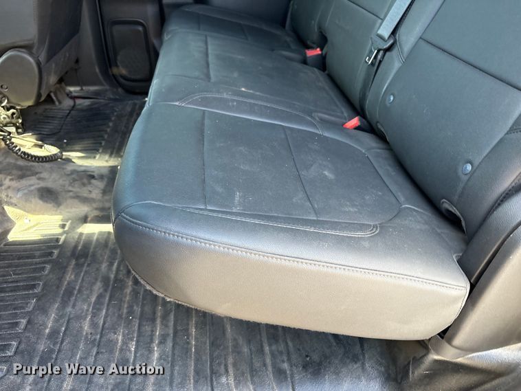 image for item EU4996 2021 Chevrolet Silverado 1500 Crew Cab pickup truck