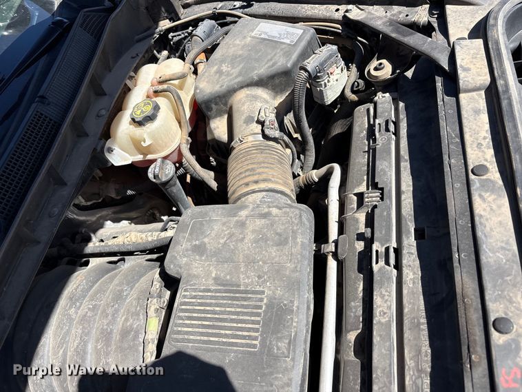 image for item EU4996 2021 Chevrolet Silverado 1500 Crew Cab pickup truck