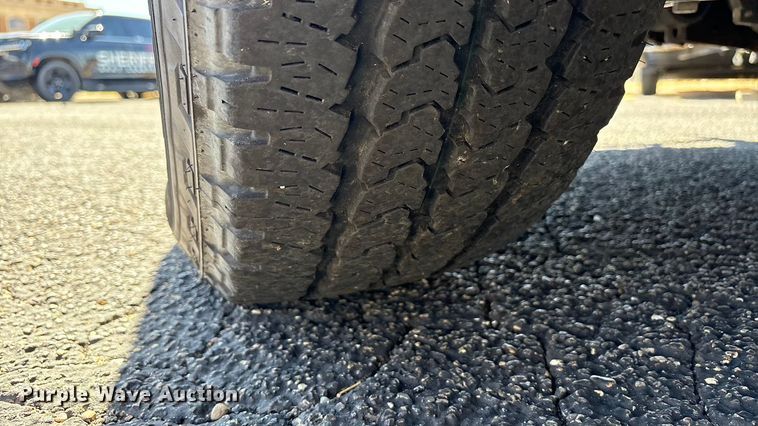 image for item EU4996 2021 Chevrolet Silverado 1500 Crew Cab pickup truck