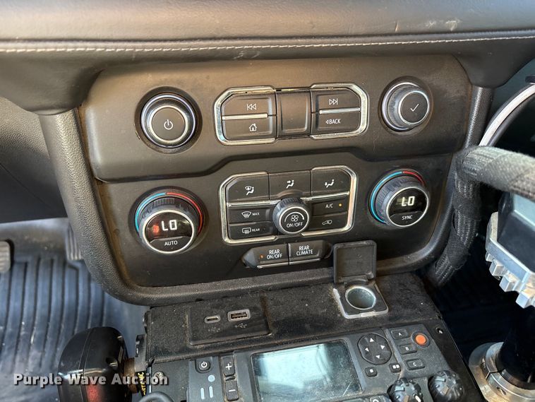 image for item EU4998 2022 Chevrolet Tahoe SUV