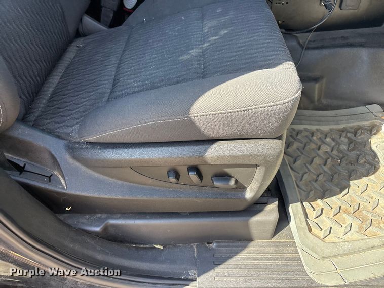 image for item EU4999 2020 Chevrolet Tahoe Police SUV