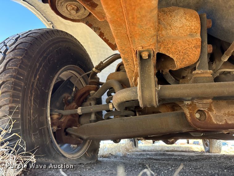 image for item EU5001 2003 Ford F150 Ext. Cab pickup truck