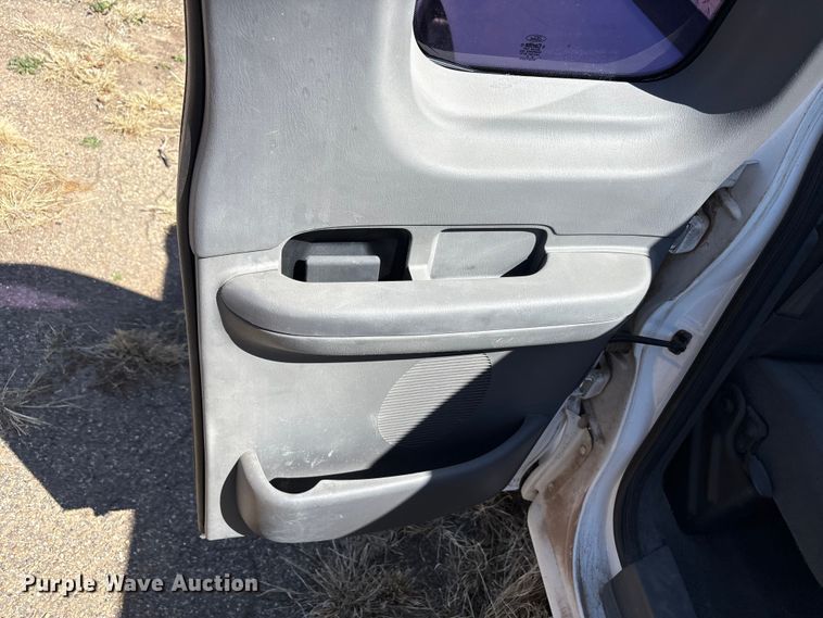 image for item EU5001 2003 Ford F150 Ext. Cab pickup truck