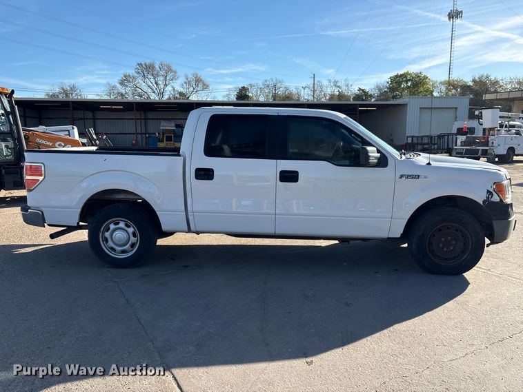 image for item EU7450 2011 Ford F150 Crew Cab pickup truck