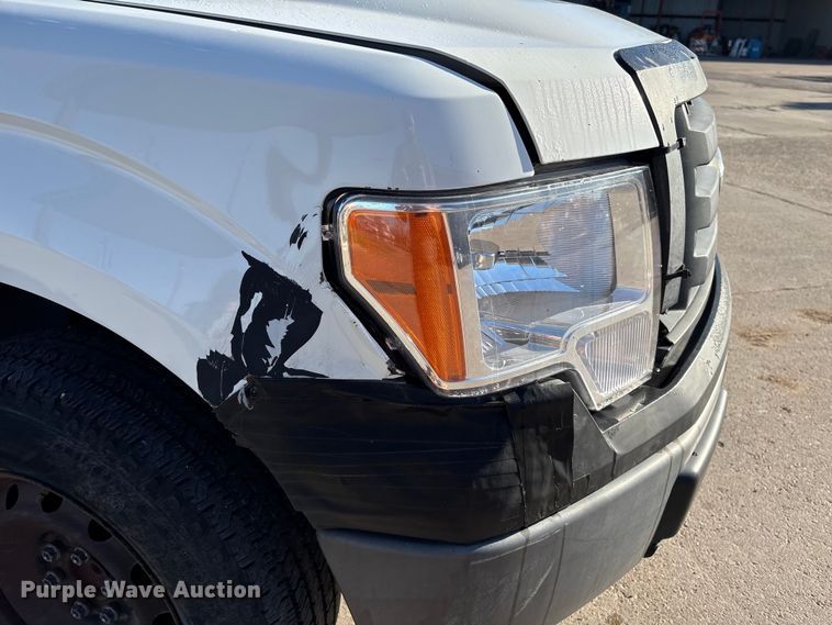 image for item EU7450 2011 Ford F150 Crew Cab pickup truck