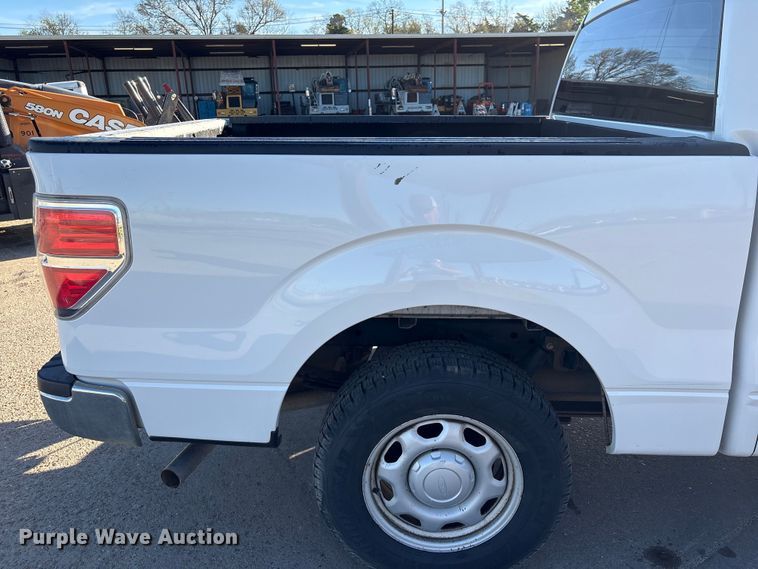 image for item EU7450 2011 Ford F150 Crew Cab pickup truck