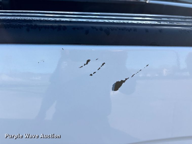 image for item EU7450 2011 Ford F150 Crew Cab pickup truck