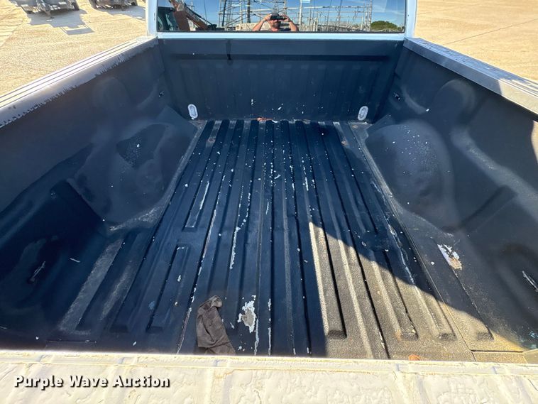 image for item EU7450 2011 Ford F150 Crew Cab pickup truck