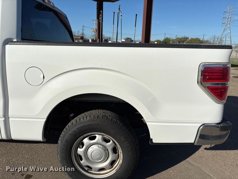 image for item EU7450 2011 Ford F150 Crew Cab pickup truck