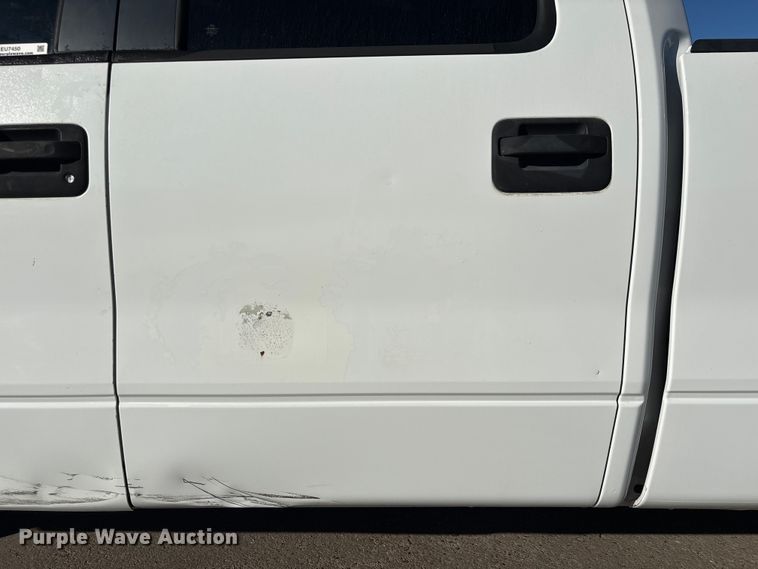 image for item EU7450 2011 Ford F150 Crew Cab pickup truck