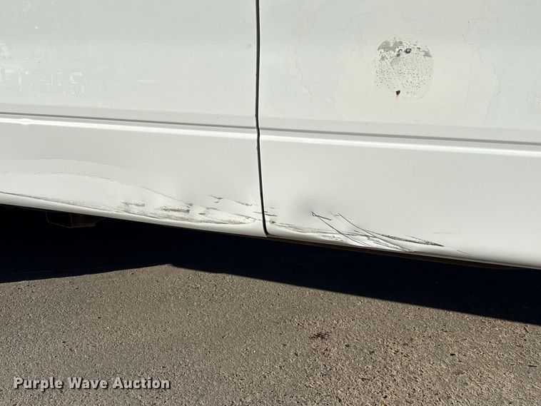 image for item EU7450 2011 Ford F150 Crew Cab pickup truck