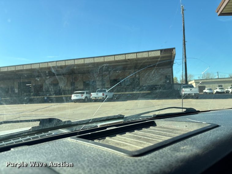 image for item EU7450 2011 Ford F150 Crew Cab pickup truck