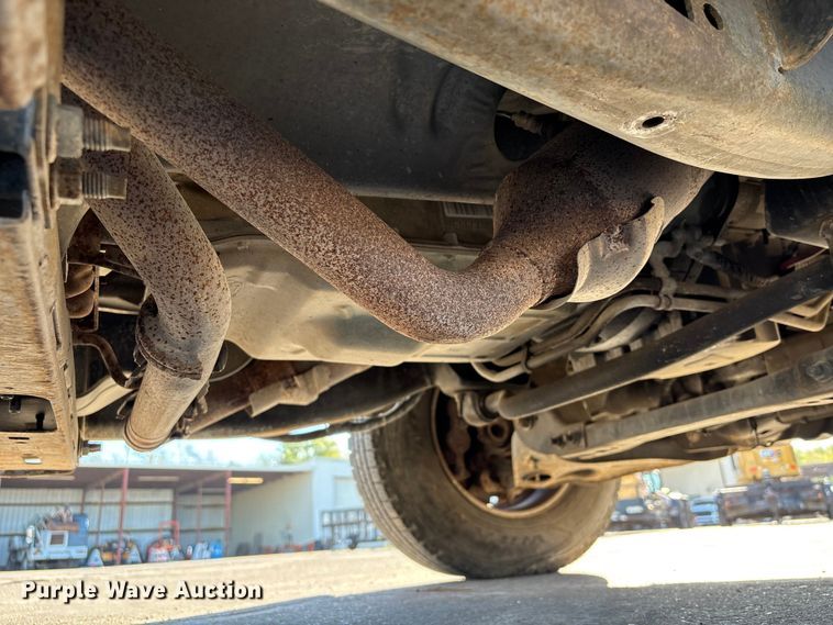 image for item EU7450 2011 Ford F150 Crew Cab pickup truck