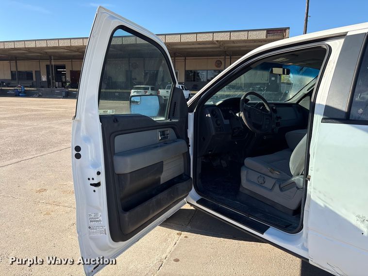 image for item EU7450 2011 Ford F150 Crew Cab pickup truck