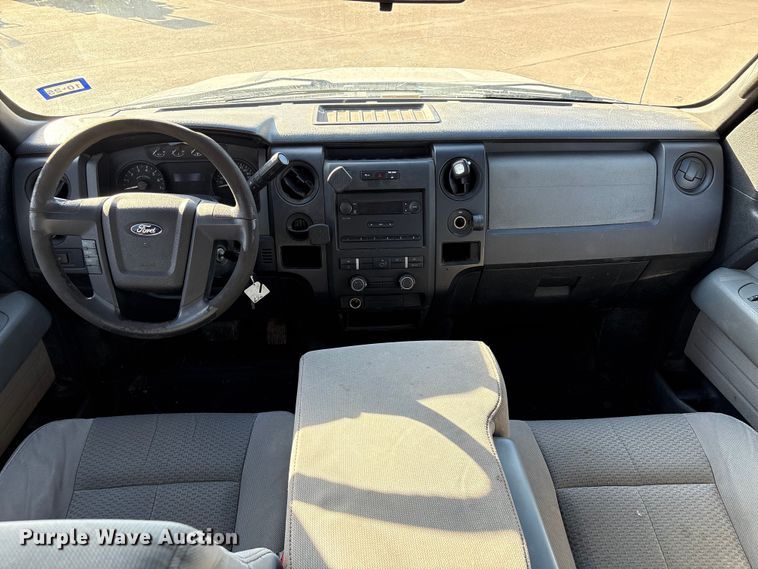 image for item EU7450 2011 Ford F150 Crew Cab pickup truck