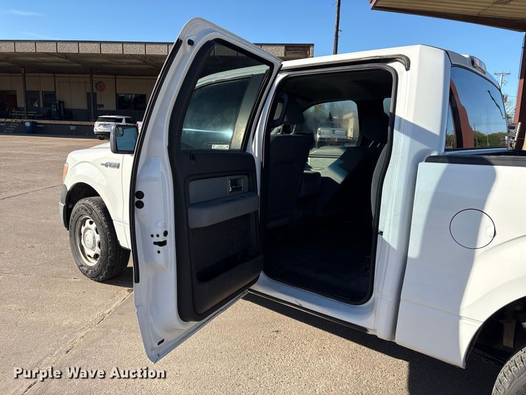 image for item EU7450 2011 Ford F150 Crew Cab pickup truck