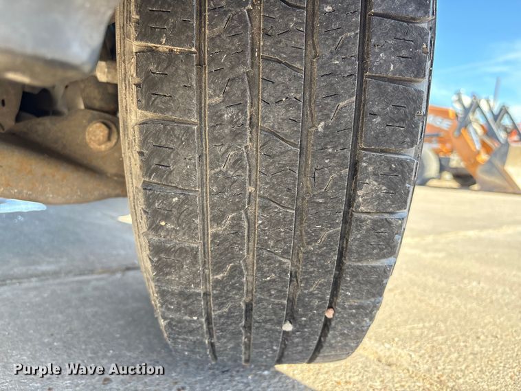 image for item EU7450 2011 Ford F150 Crew Cab pickup truck