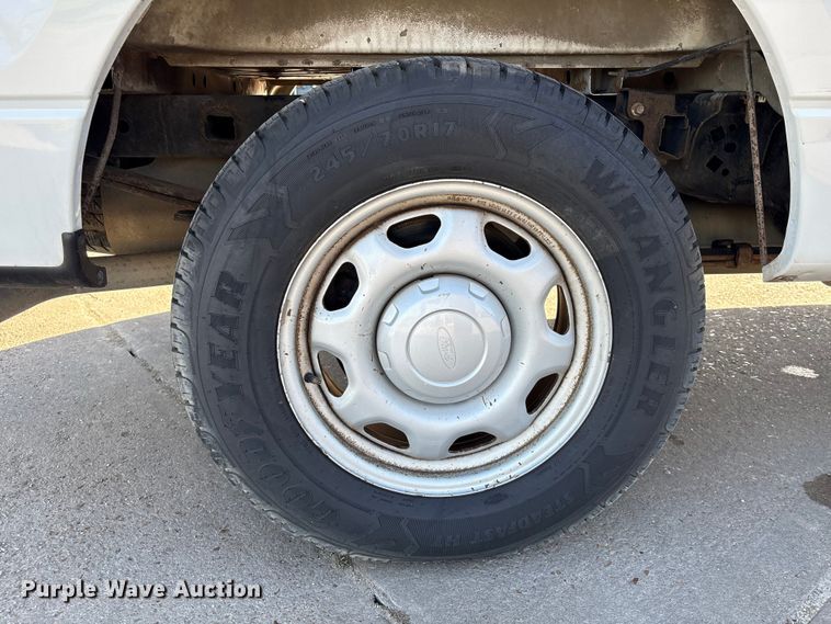 image for item EU7450 2011 Ford F150 Crew Cab pickup truck