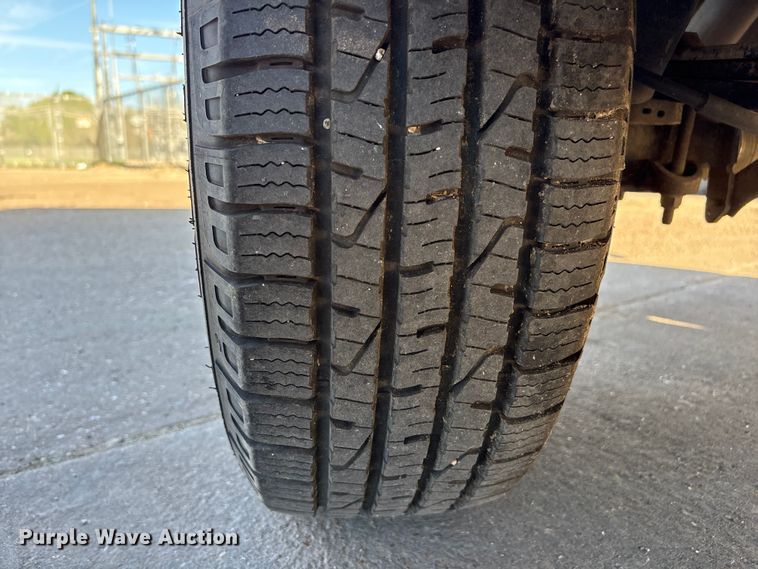 image for item EU7450 2011 Ford F150 Crew Cab pickup truck